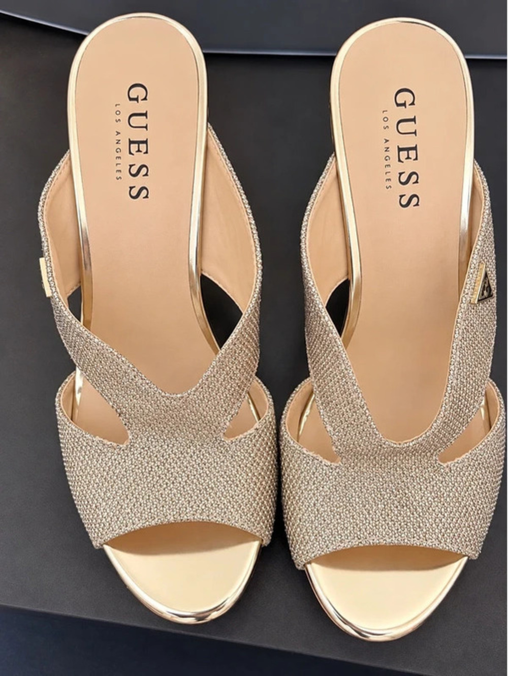 GUESS Gold Glitter Heels Womens Size 7.5 Preowned